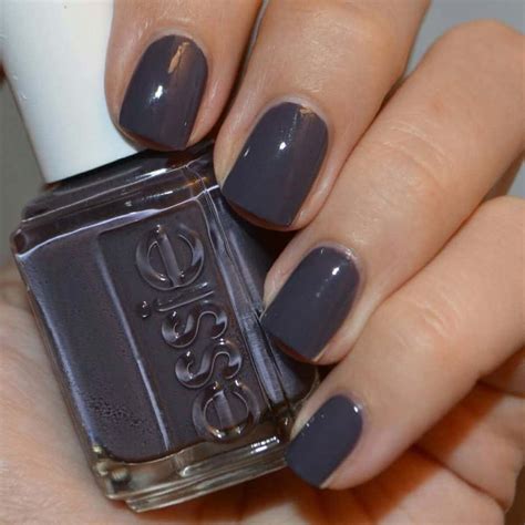 These Fall 2024 Nail Polish Shades Will Inspire You to  